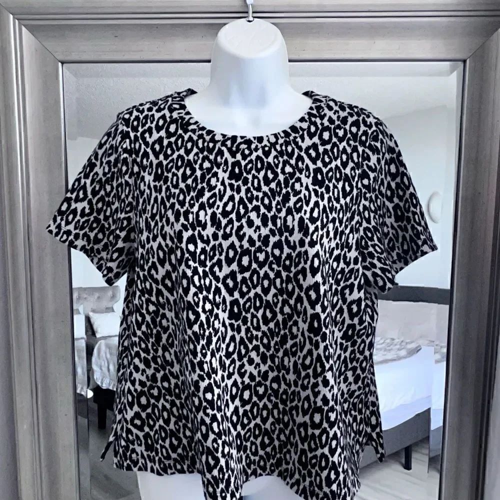 Anthropologie Eri + Ali Wild Leopard Top Women's Size L